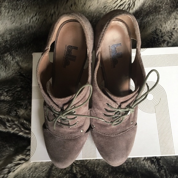 Belle by Sigerson Morrison Suede Oxford Pump - Picture 6 of 8